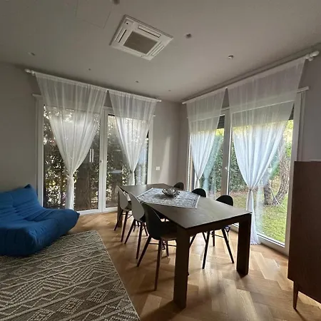 Valamar Elite Seafront Luxury With Private Pool Villa *